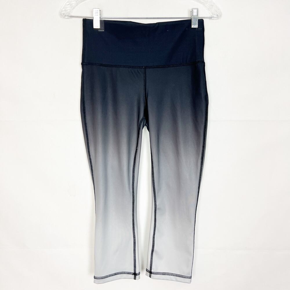 Xersion Dip-Dye Capri Athletic Wear Leggings Size S